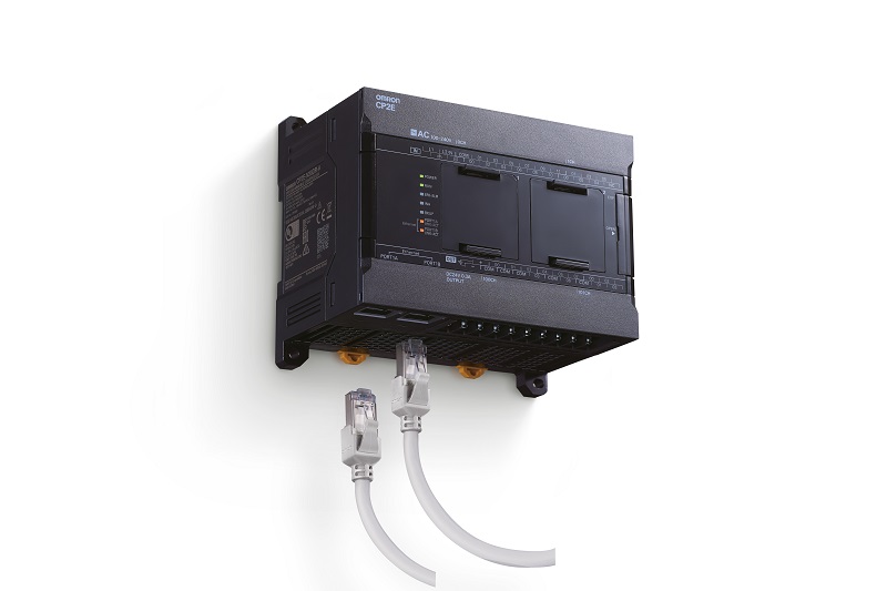 Il controllore compatto di OMRON porta le funzionalità IoT nelle applicazioni compatte Il controllore compatto di OMRON porta le funzionalità IoT nelle applicazioni compatte