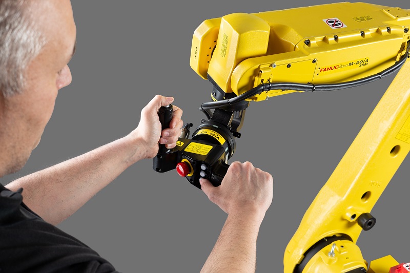 Automazione e semplicità di integrazione al centro dello stand FANUC a EMO Automazione e semplicità di integrazione al centro dello stand FANUC a EMO