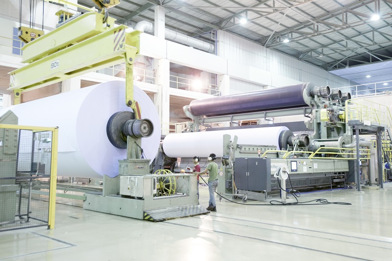 Azionamenti ABB ottimizzano la linea di produzione di una cartiera rumena Azionamenti ABB ottimizzano la linea di produzione di una cartiera rumena