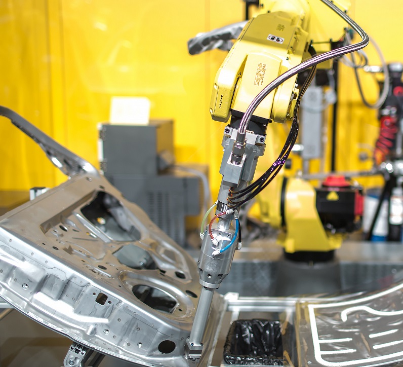 3.500 robot FANUC fabbricheranno le auto del futuro