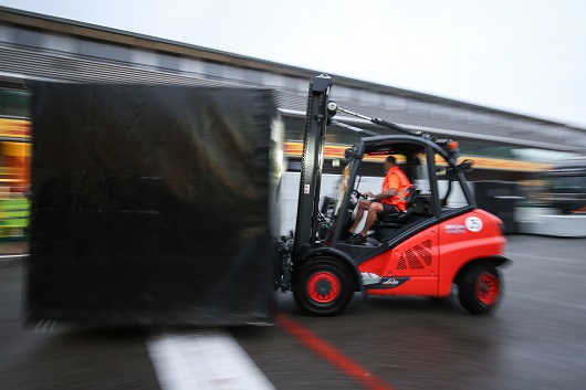 Linde è scesa in pista, dietro le quinte della Formula 1, su tre circuiti italiani