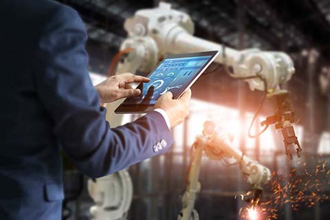 Come implementare un PLM end-to-end grazie alla tecnologia IoT