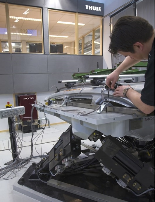 Le soluzioni Moog come chiave per potenziare le performance dei sistemi di test Le soluzioni Moog come chiave per potenziare le performance dei sistemi di test