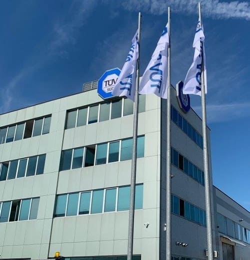 Il laboratorio di prove del Gruppo TÜV Italia continua a crescere Il laboratorio di prove del Gruppo TÜV Italia continua a crescere