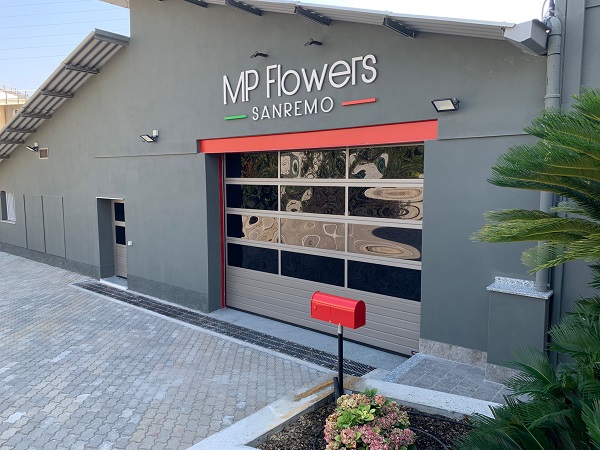 MP Flowers scegli i prodotti Hörmann per la propria sede operativa