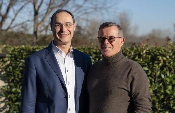 Pasquale Lambardi, Presidente & CEO di Relatech, Digital Enabler Solution Know-how (a sinistra) e Franco Andrighetti, AD di EFA Automazione.