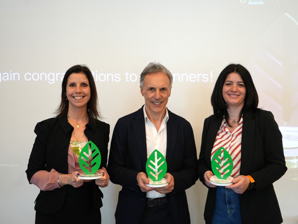 Da sinistra: Michela Conterno, AD di LATI; Alberto La Greca, Responsabile della Struttura Servizi Tecnici per Immobili e Impianti di InfoCamere; Silvia d&rsquo;Agostino, Energy Manager di Tecno Service.