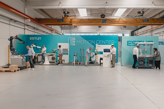 ESTUN, il robot riparte dall’Europa
